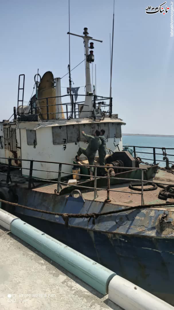 شاه ماهی قاچاق سوخت در نوار مرزی آبهای جزیره کیش به دام افتاد