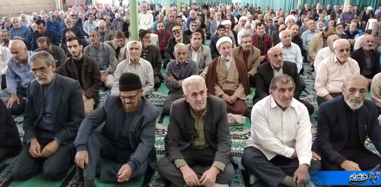 خطیب جمعه شهرستان نکا؛ایران قوی است و آمریکا از ایران قوی می‌ترسد