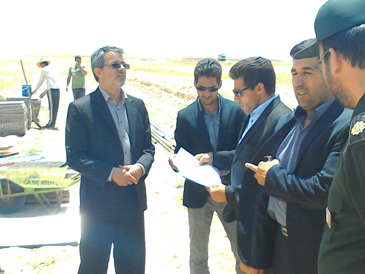 آغازعملیات اجرایی پروژه&zwnj;ی صنایع تبدیلی درقهورد / جاده&zwnj;ی گل&zwnj;تپه - بیجار در انتظار تصمیمات اداره کل راه و شهرسازی / استاندار همدان : بعد از اعلام نظر دستگاه های نظارتی پروژه ی علیصدر اجرایی می شود