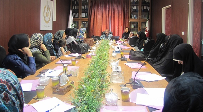 شرکت های تعاونی زنان موجب تقویت پایههای اقتصادی روستاها میشوند شرکت های تعاونی زنان موجب تقویت پایههای اقتصادی روستاها میشوند