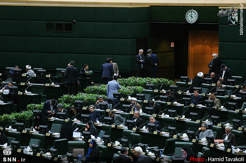 نمایندگان ۱۱ تشکل دانشجویی استان کرمان به دیدار رئیس کمیسیون اصل ۹۰ میروند نمایندگان ۱۱ تشکل دانشجویی استان کرمان به دیدار رئیس کمیسیون اصل ۹۰ میروند
