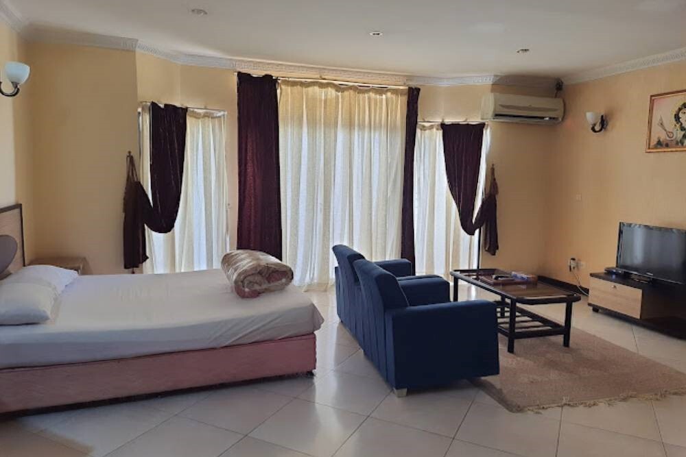 آشنایی با منوی صبحانه هتل پارسیان کیش صبحانه هتل پارسیان کیش؛ یکی از امکانات هتل