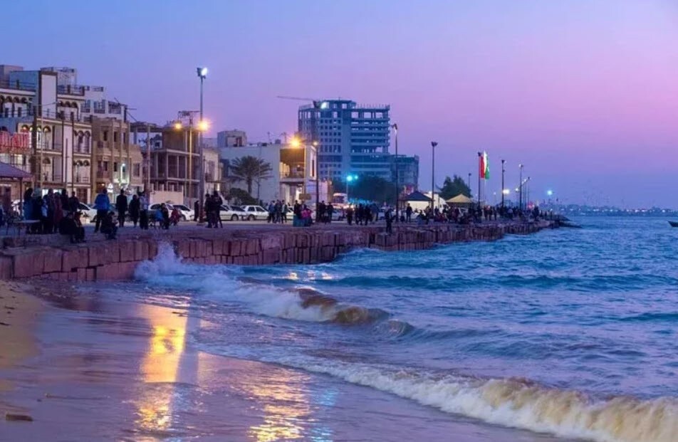 بوشهر، عروس خلیج فارس: سفری به سرزمین ساحل و آفتاب بوشهر، عروس خلیج فارس: سفری به سرزمین ساحل و آفتاب