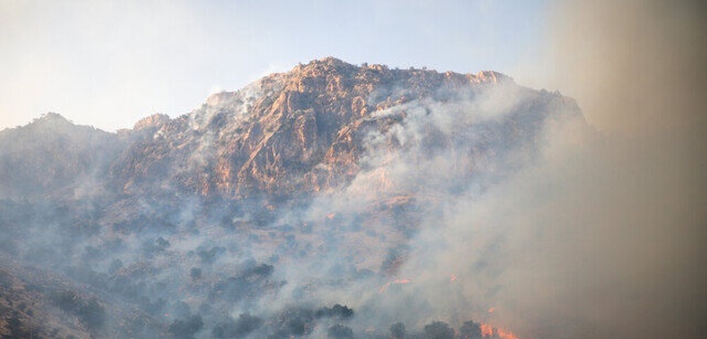 خائیز در آتش میسوزد / احتمال دخالت انسانی/ تهدید روستای فیلگاه