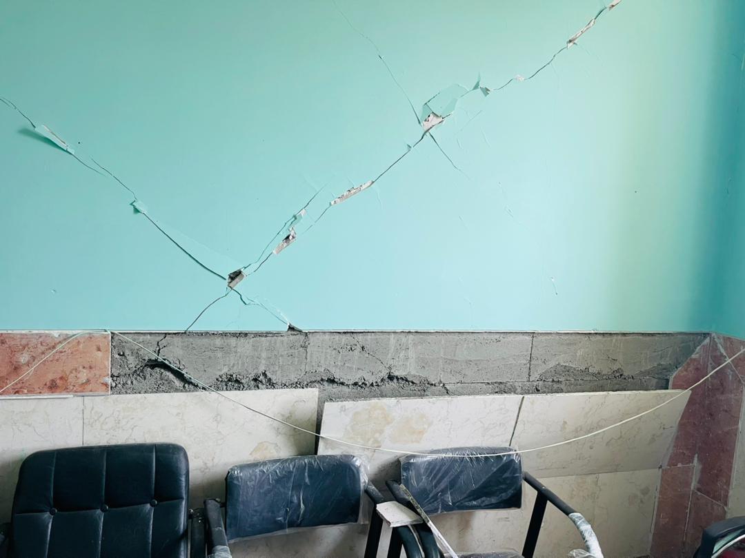 سیستان و بلوچستان حتی محروم از ثبت زلزله/ پس از 1 ماه در دمای بالای 50 درجه هنوز مردم روستای آبگاه در خیابان میخوابند سیستان و بلوچستان حتی محروم از ثبت زلزله/ پس از 1 ماه در دمای بالای 50 درجه هنوز مردم روستای آبگاه در خیابان میخوابند