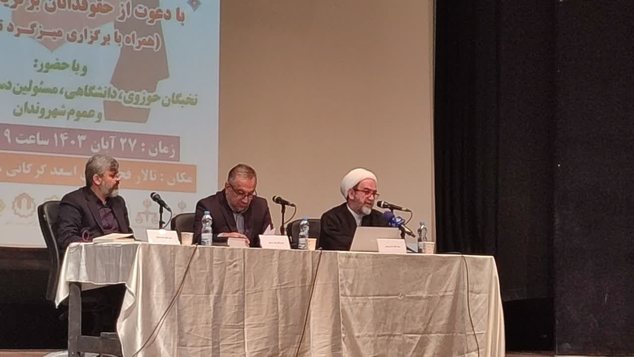 دادستان نقش وکیل را برای حمایت از کودکان دارد / صندوق حمایت از اطفال ایجاد شود دادستان نقش وکیل را برای حمایت از کودکان دارد / صندوق حمایت از اطفال ایجاد شود