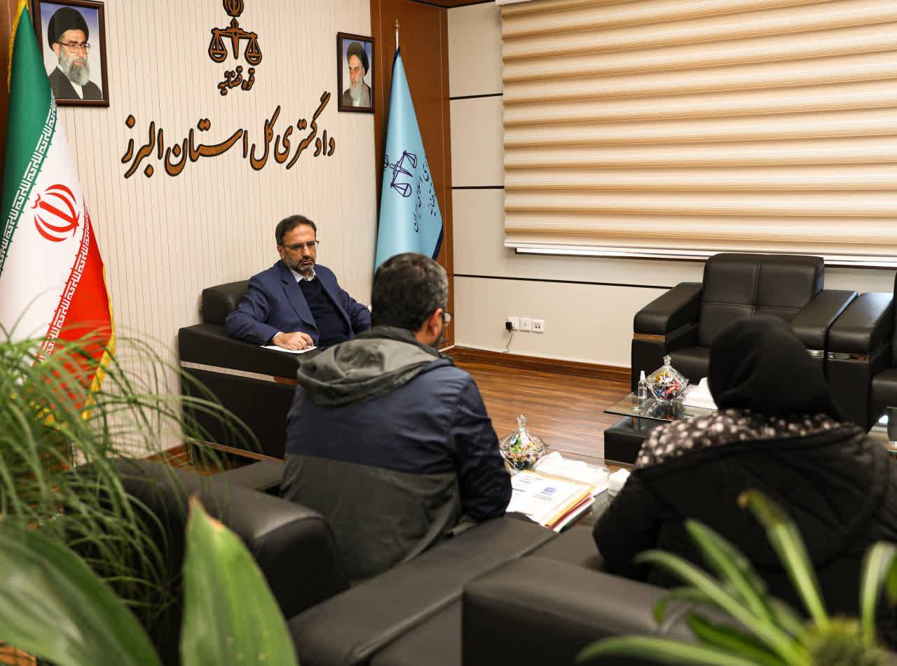 رسیدگی به درخواستهای حقوقی و قضایی ۹۱۶ نفر در البرز