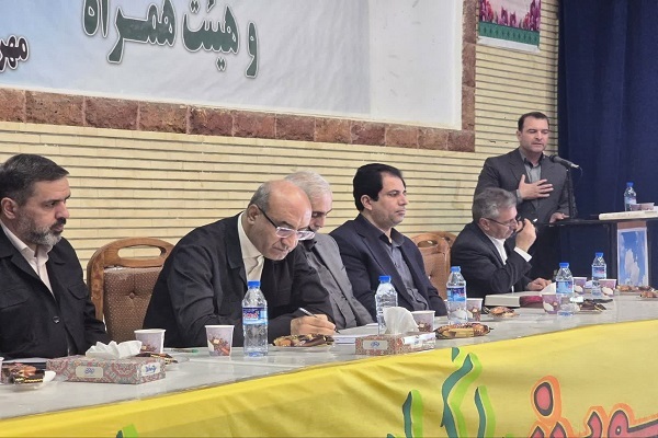 صرفهجویی ۱۰ درصدی در کشاورزی، راهحل بحران آب استان است/ توسعه طرحهای اشتغالزای زنان در کوزران