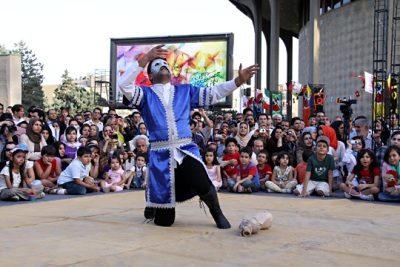 اجرای ۹ اثر در بخش خیابانی جشنواره تئاتر تهران در اسلامشهر