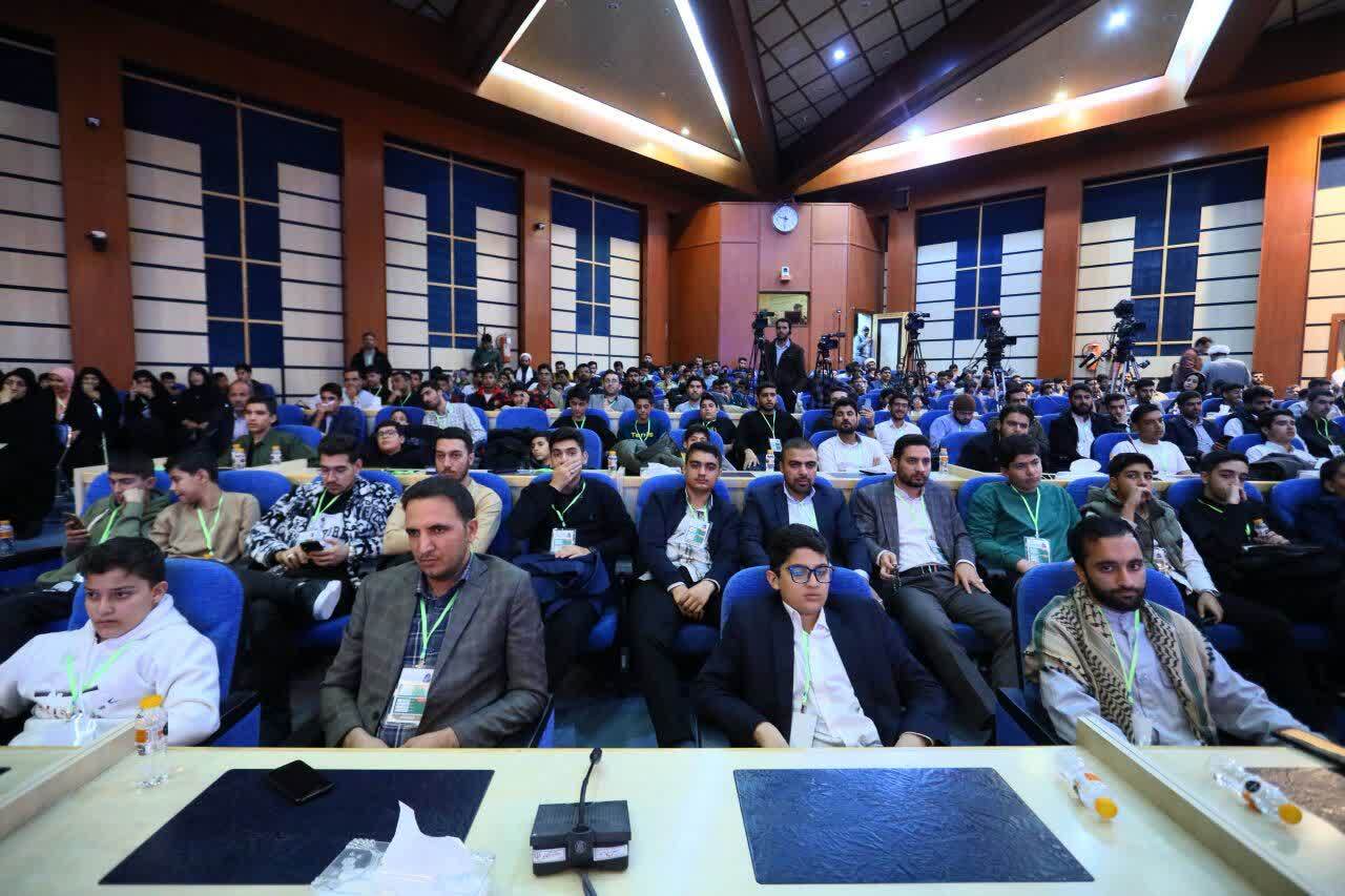 نخبگان قرآنی، آیندهسازان نظام فرهنگی و اجتماعی ایراناند نخبگان قرآنی، آیندهسازان نظام فرهنگی و اجتماعی ایراناند