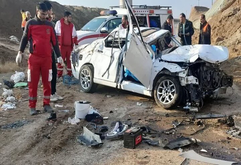 برخورد شدید پژو پارس و سمند در محور لوشان – سیاه‌پوش/ مصدومان به مراکز درمانی منتقل شدند